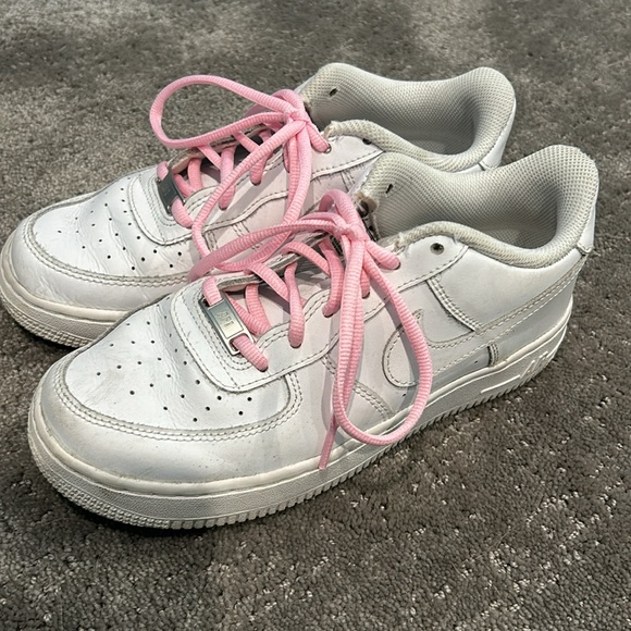 Nike AF1 - Picture 2 of 5